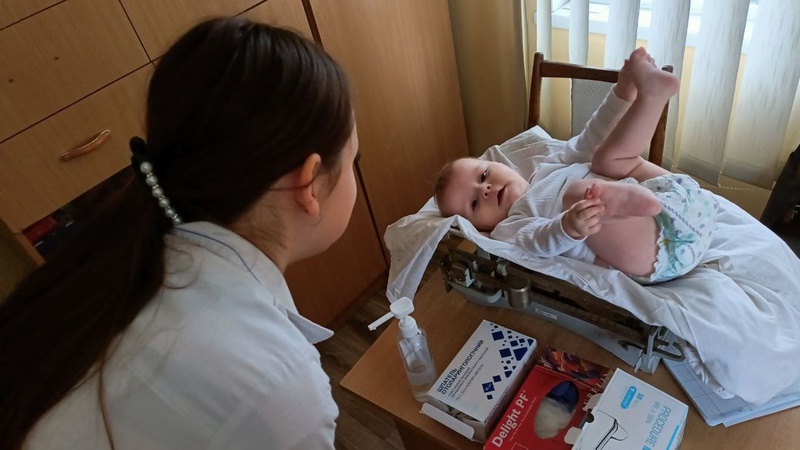 Як виїзна бригада медиків працює у селах Луцького району