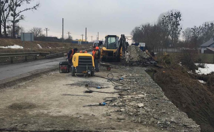 Обвал мосту на Волині: повідомили про стан постраждалих