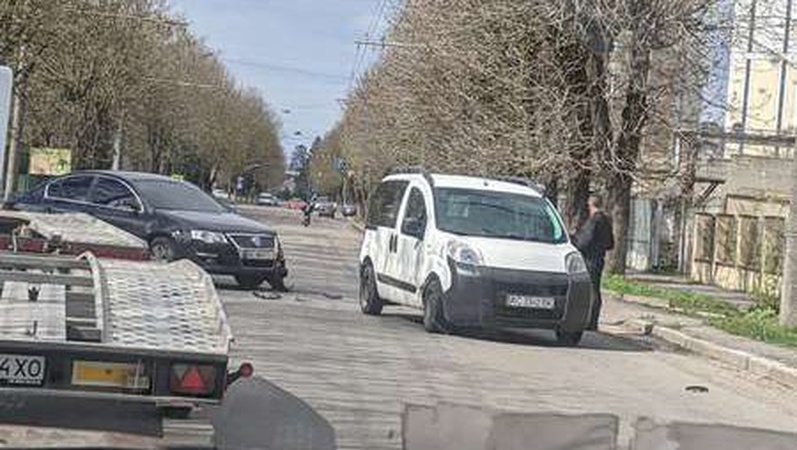 ДТП у Луцьку: Volkswagen зіткнувся з Fiat