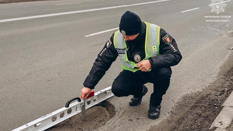 Волинські дороги перевіряють на ями та вибоїни