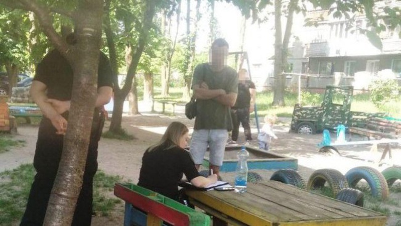 На Волині в квартирі знайшли тіло 38-річної жінки, яка померла тиждень тому