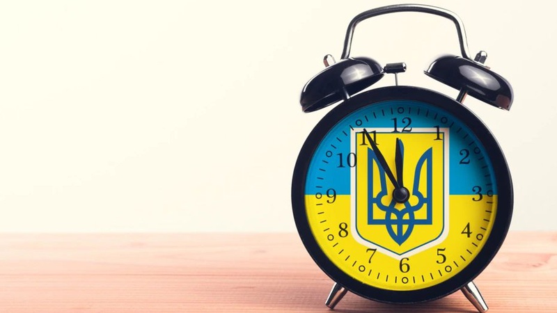 Цієї ночі Україна переходить на зимовий час