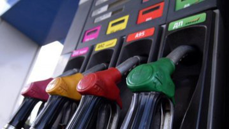 В Україні почав дорожчати бензин: від нього працюють генератори
