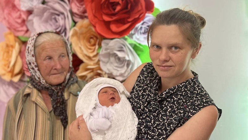 У Нововолинську військові зустріли з пологового дружину загиблого побратима