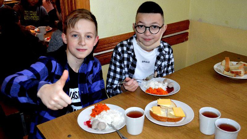 У закладах освіти громади на Волині запроваджують нове меню