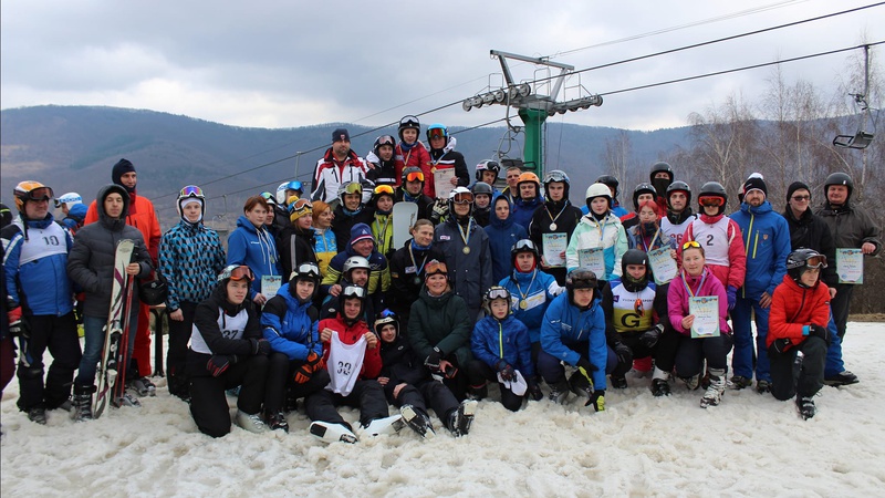 Волиняни привезли 19 медалей з Чемпіонату України з гірськолижного спорту