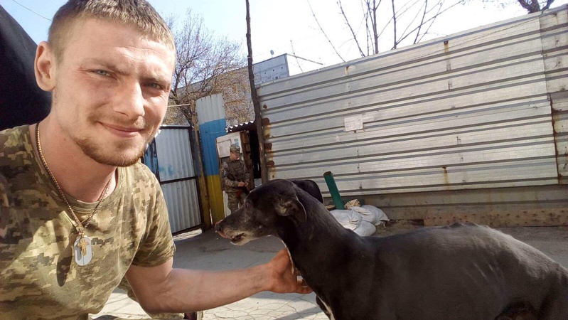 І за тата, і за маму: 26-річний ветеран АТО з Волині сам виховує маленького сина