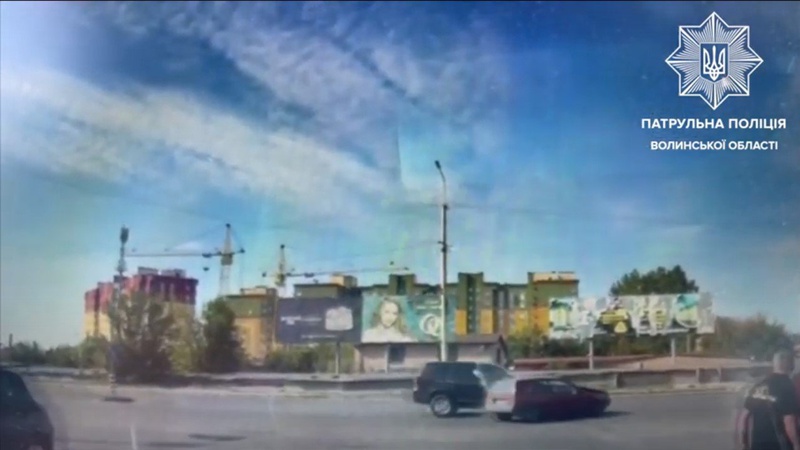 ДТП з травмованими у Луцьку: зафіксували момент зіткнення. ВІДЕО