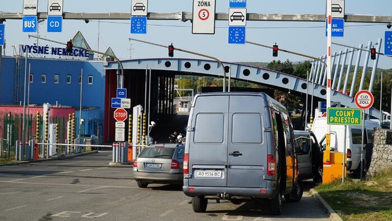 Словацькі перевізники заблокують пункт пропуску на кордоні з Україною