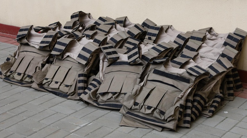 Працівники Луцькради передали частину заробітку для потреб ЗСУ