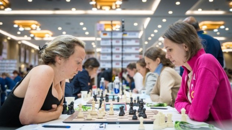 Шахова олімпіада: жіноча збірна України — перша, чоловіча — 29-та