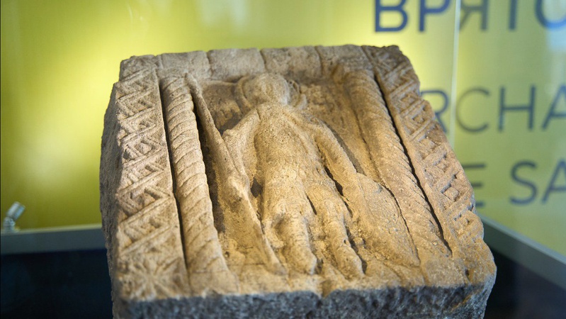 Унікальну історичну пам’ятку часів Київської Русі, врятовану волинськими правоохоронцями, передали в музей