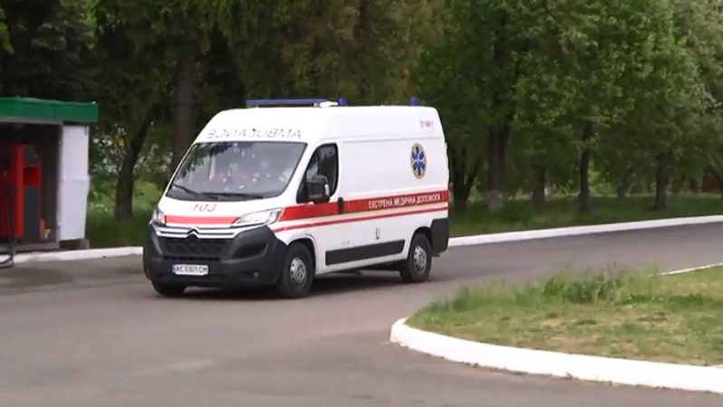 Поліція допомогла «швидкій» швидко доставити в лікарню немовля