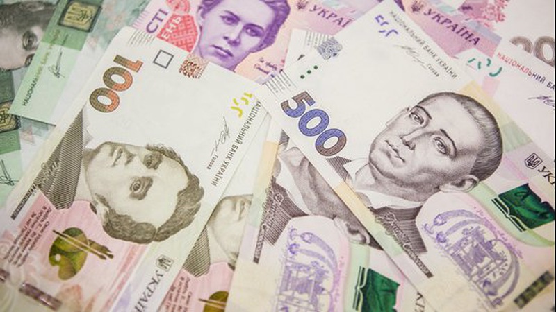 Луцькрада просить президента не забирати ПДФО військових