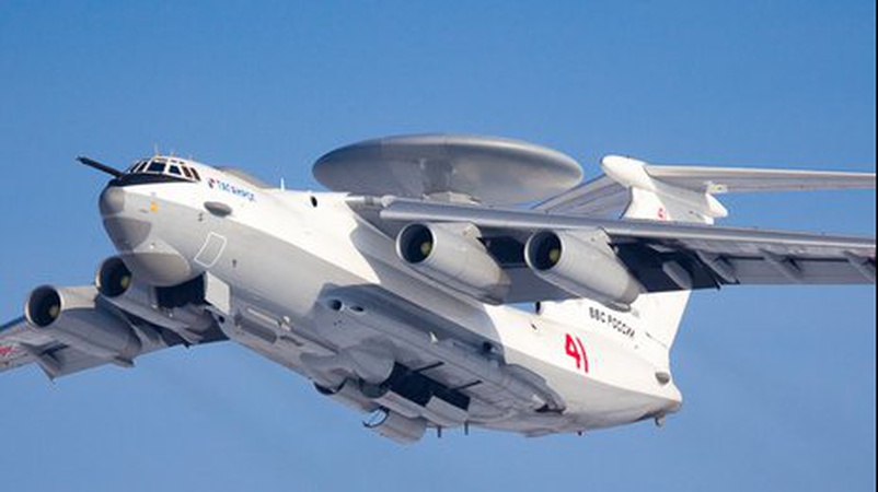 У повітряному просторі білорусі чергує російський літак – Генштаб