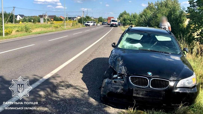На Волині – ДТП: зіткнулися три автомобілі