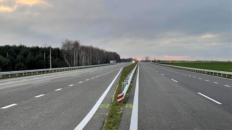 На волинській міжнародній трасі встановили нове бар’єрне огородження