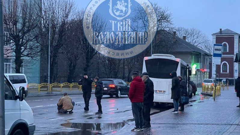 ДТП на Волині: водій збив жінку на переході та втік