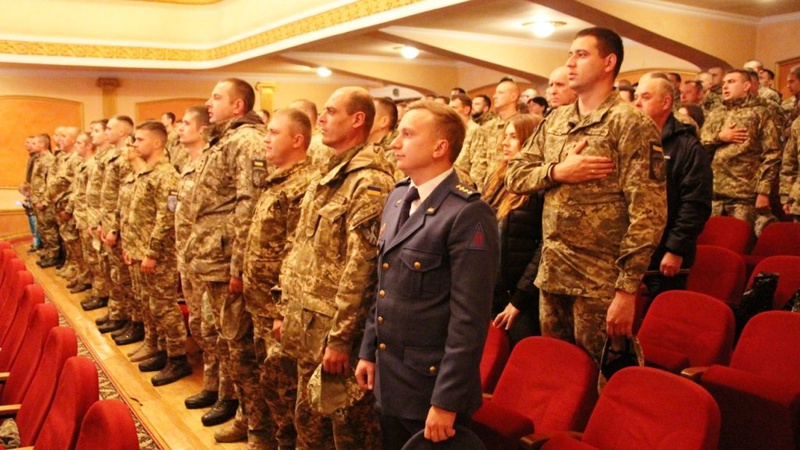 У Луцьку вітали військових авіаторів