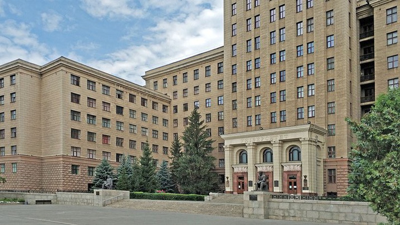 Харківський університет ім. Каразіна: як навчальний заклад з «імператорського» став «національним»*