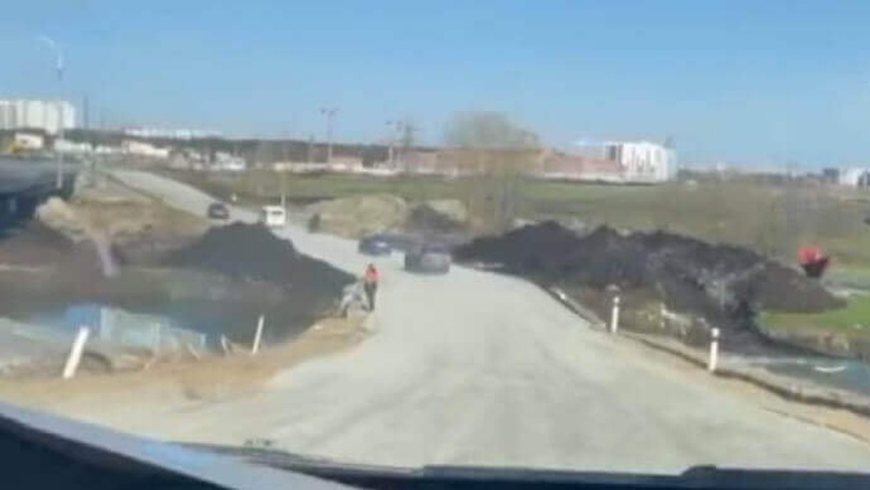 Відкрили тимчасовий міст, через який можна доїхати на Київщину