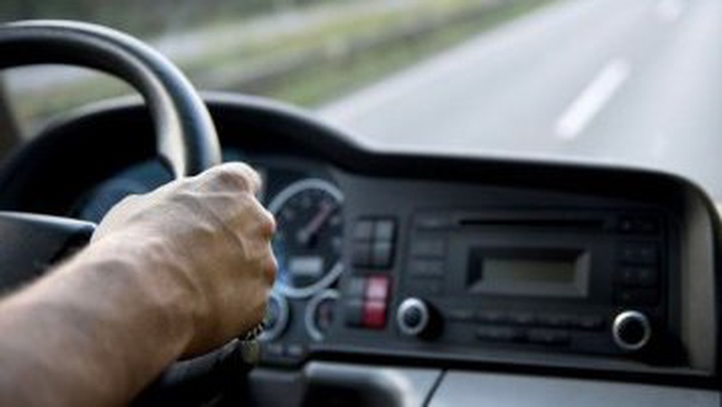 У місті на Волині на автозаправці обікрали далекобійника