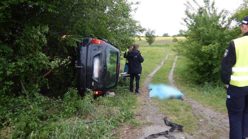 На Волині летальна ДТП: водій загинув, двоє людей травмувалося