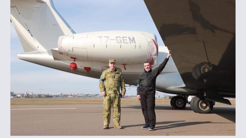 Арештували літак зрадника Медведчука