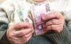 Кабмін дозволив платити пенсії готівкою до 2023 року
