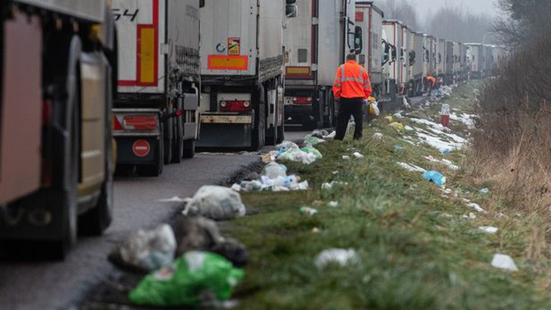 Сьогодні поляки відновлять блокаду Дорогуська