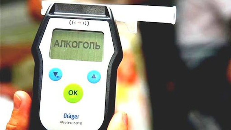 Перевищення у 8 разів: луцькі патрульні затримали п’яного водія. ВІДЕО