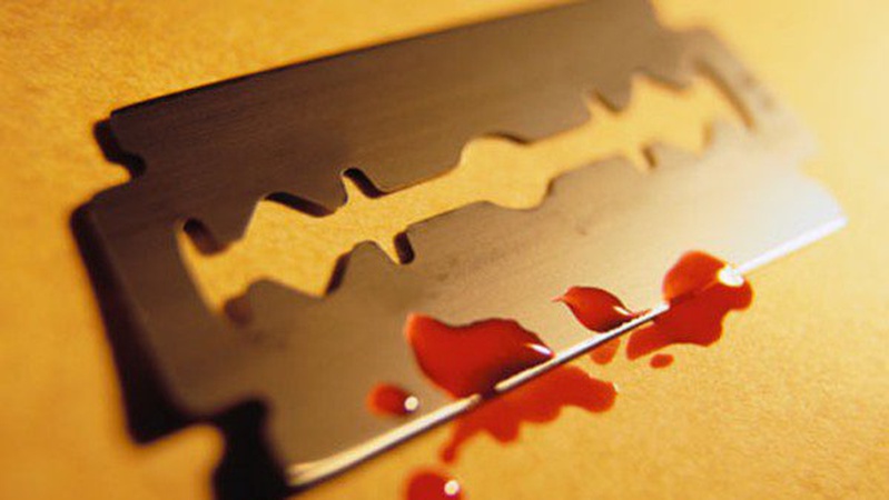 Волинянка намагалася себе вбити на сходах Будинку офіцерів