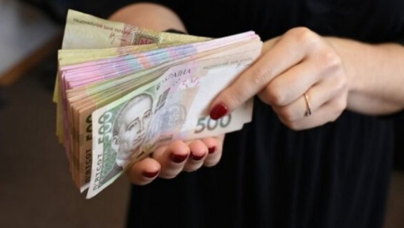 Волинянку судять за шахрайства на майже 1,5 мільйона гривень