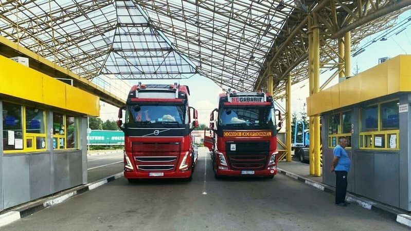 Електронна черга вантажівок у пункті пропуску «Ягодин» «тимчасово на паузі»