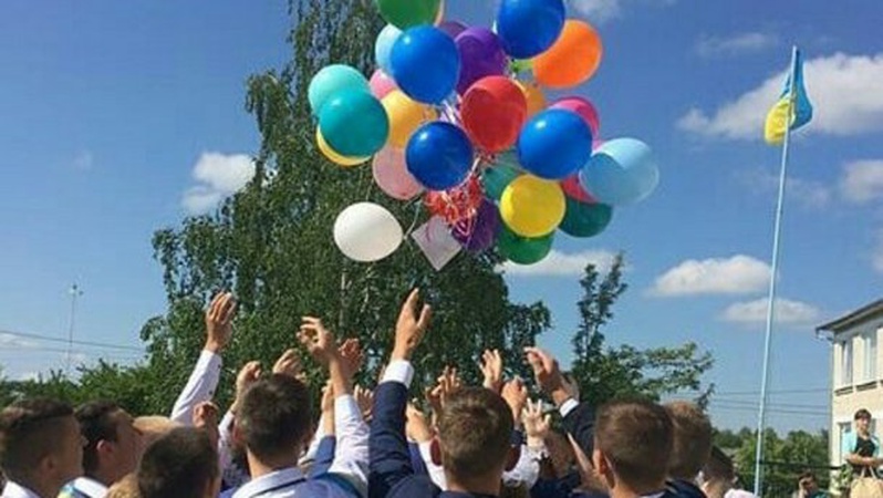 Розповіли, чи будуть цього року у луцьких школах урочистості для випускників