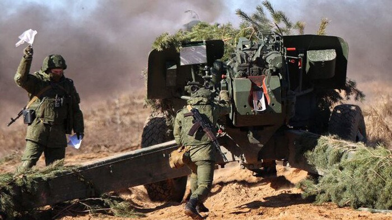 Ворог обороняється на Херсонщині та Запоріжжі, – Генштаб