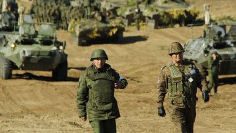 Білорусь проведе спільні військові навчання з Росією