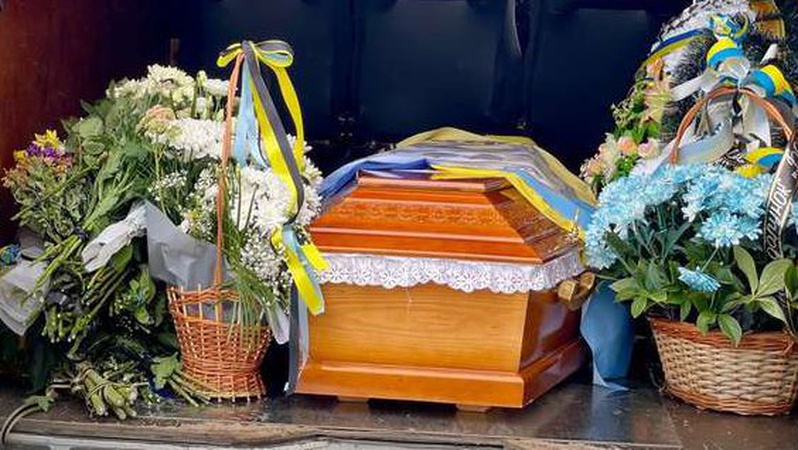 На Волині попрощалися з воїном Миколою Бойчуном. ФОТО