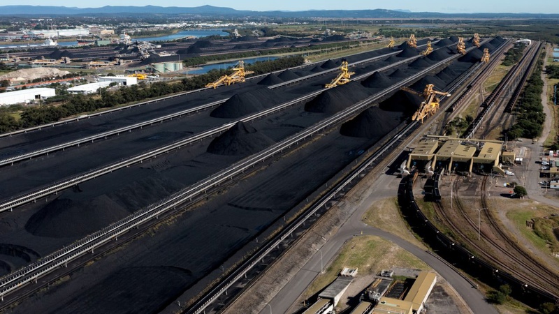 Китай шукає альтернативу російським поставкам вугілля