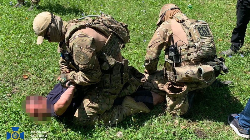 СБУ затримала російського агента, який коригував артобстріли прикордонних районів Сумщини