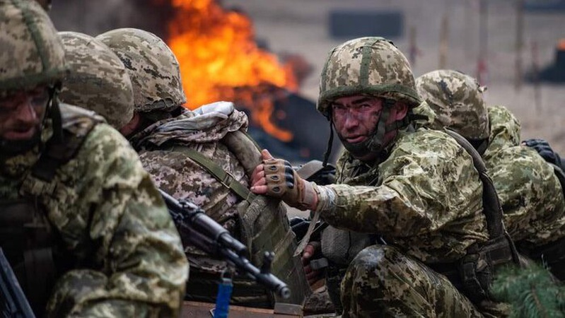 Захисники наступають на двох напрямках, – Генштаб