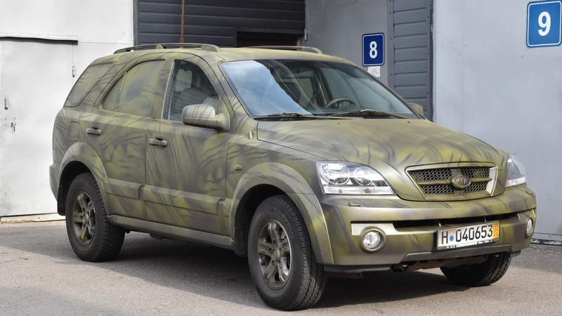 У Луцьку мерія передала спецпризначенцям автомобіль