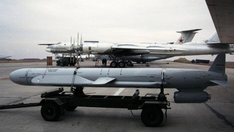 Уламки ракети, які знайшли у Польщі – російські