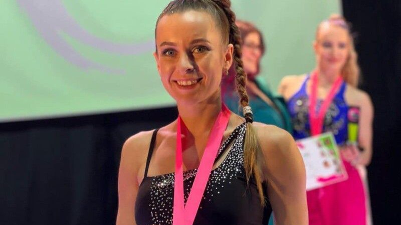 Повітряні гімнастки з Волині привезли нагороди із Всеукраїнського чемпіонату