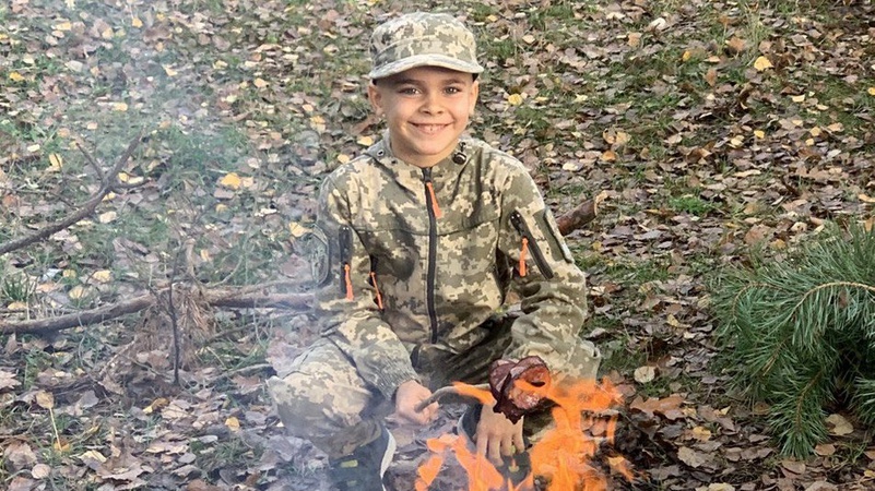 Блокпост на городі: до школяра-захисника з Волині завітали військові