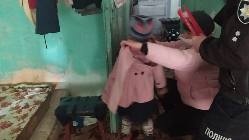 Матір – в психлікарні, батькові – байдуже: із сім’ї волинян вилучили дитину