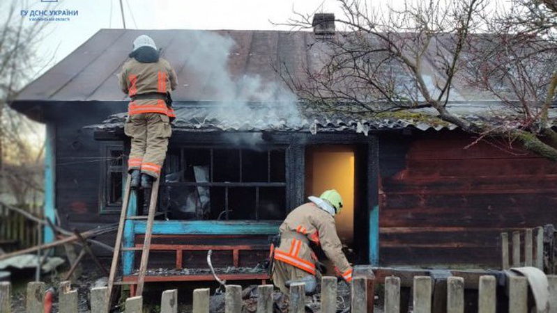 Волинь: рятувальники минулої доби ліквідувати 3 пожежі
