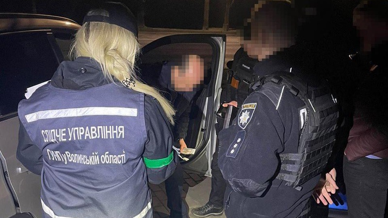 Викрили двох волинян, які виготовляли підроблені довідки від уникнення проходження військової служби