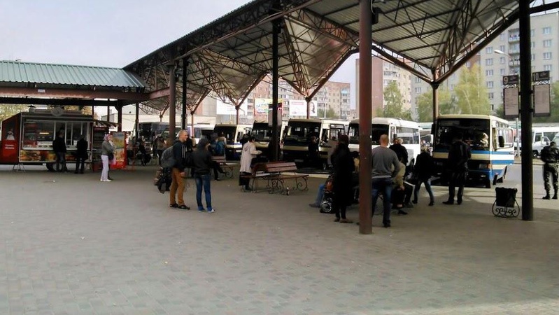 Скандальний підприємець таки домігся викупити ділянку на автостанції у Луцьку