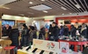 У Луцьку у відділеннях Vodafone черги: закінчуються стартові пакети